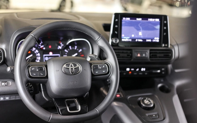 Toyota Proace City Verso cena 169850 przebieg: 17085, rok produkcji 2023 z Mordy małe 596